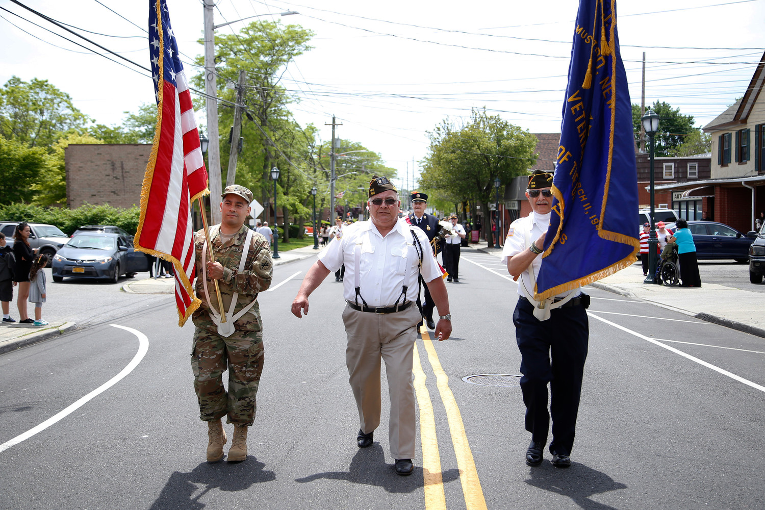 Honoring the fallen soldiers with three holiday parades Herald